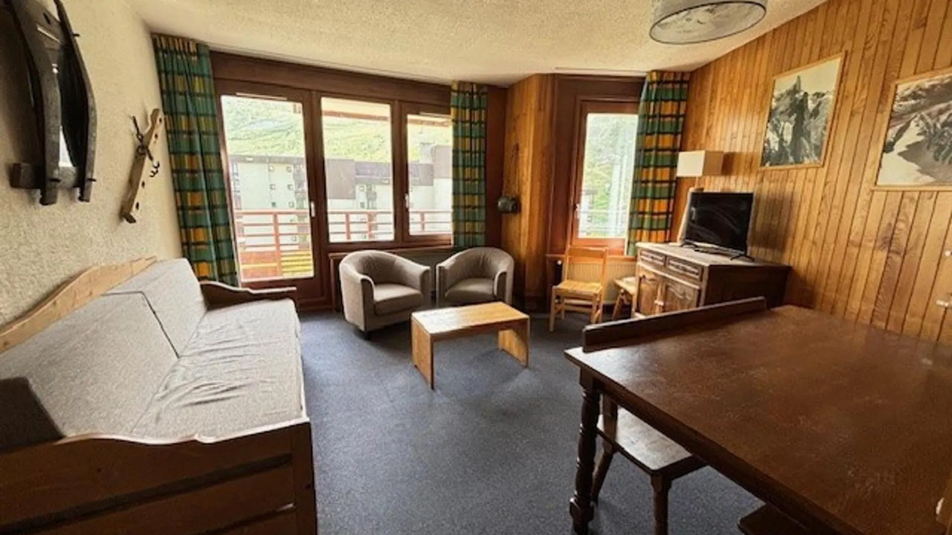 Spacieux 3 Pieces Avec Balcon, Coeur Des Commerces A Tignes - Fr-1-449-22